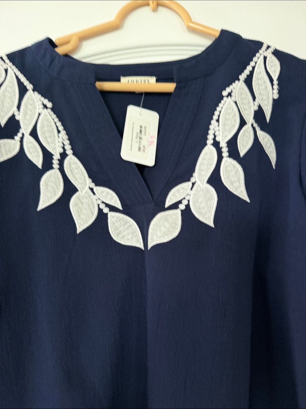 Navy Embroidered Puff Sleeve Top - Picture 2 of 4